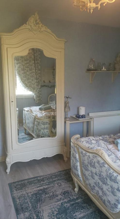 Bed and Breakfast Chez Martine Servon  Экстерьер фото