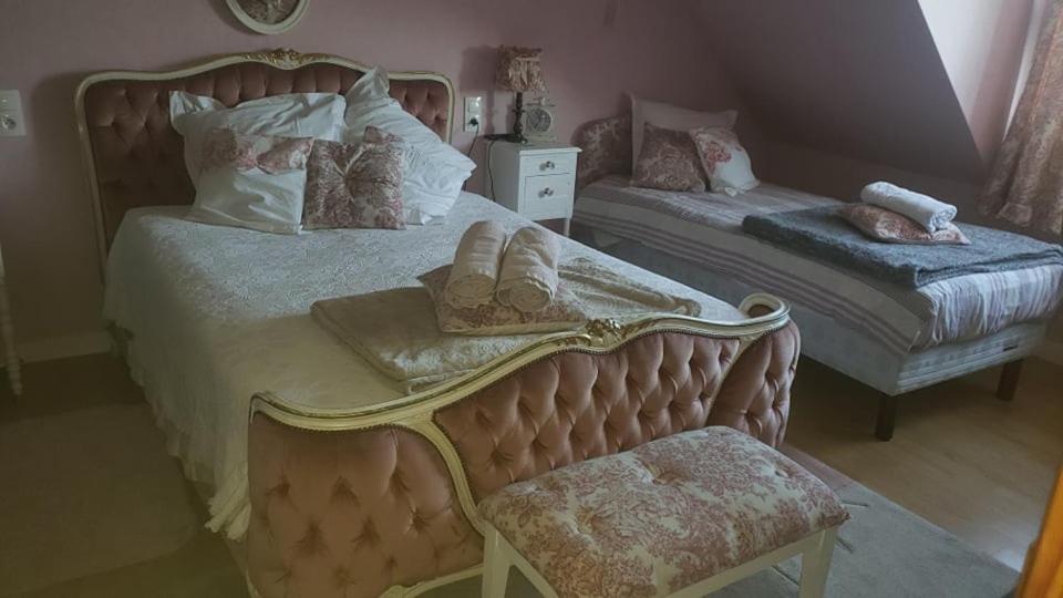 Bed and Breakfast Chez Martine Servon  Экстерьер фото