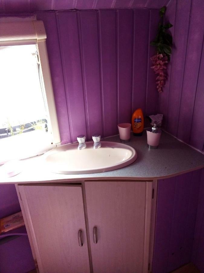 Bed and Breakfast Chez Martine Servon  Экстерьер фото